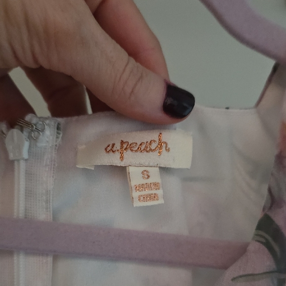 Floral Ruffle Romper - Picture 2 of 6